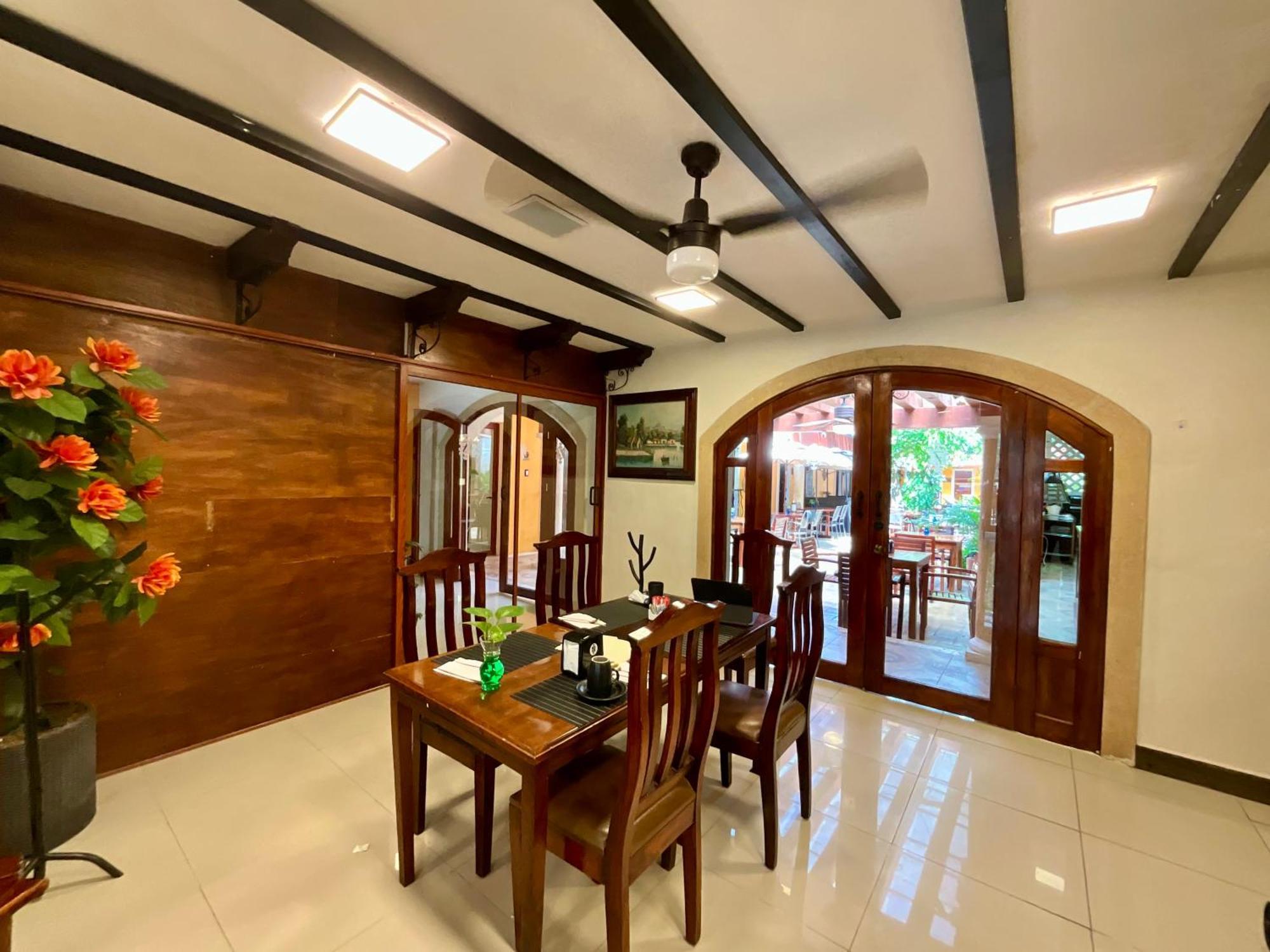 El Zaguan Colonial By Guruhotel Valladolid  Eksteriør billede
