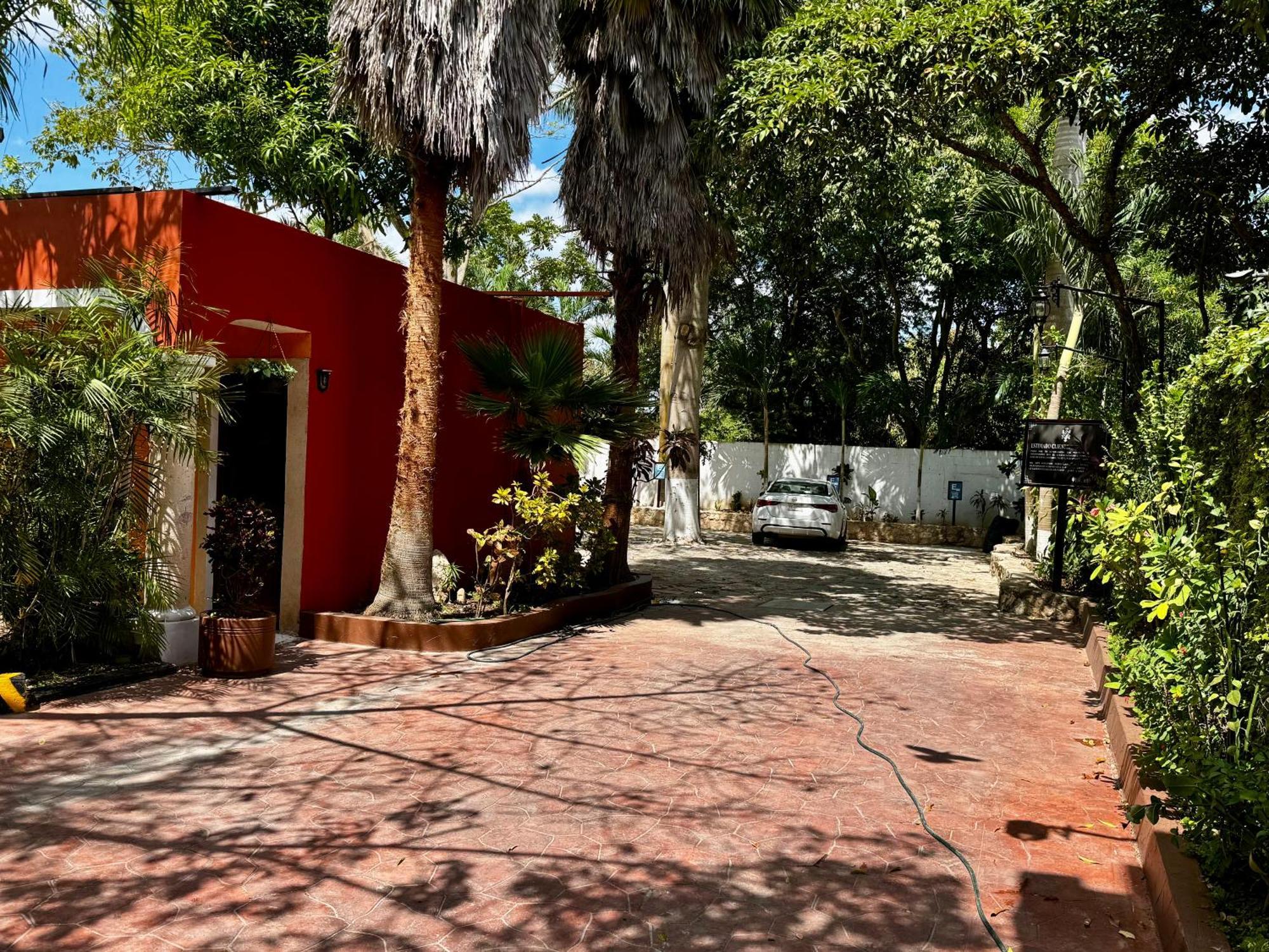El Zaguan Colonial By Guruhotel Valladolid  Eksteriør billede