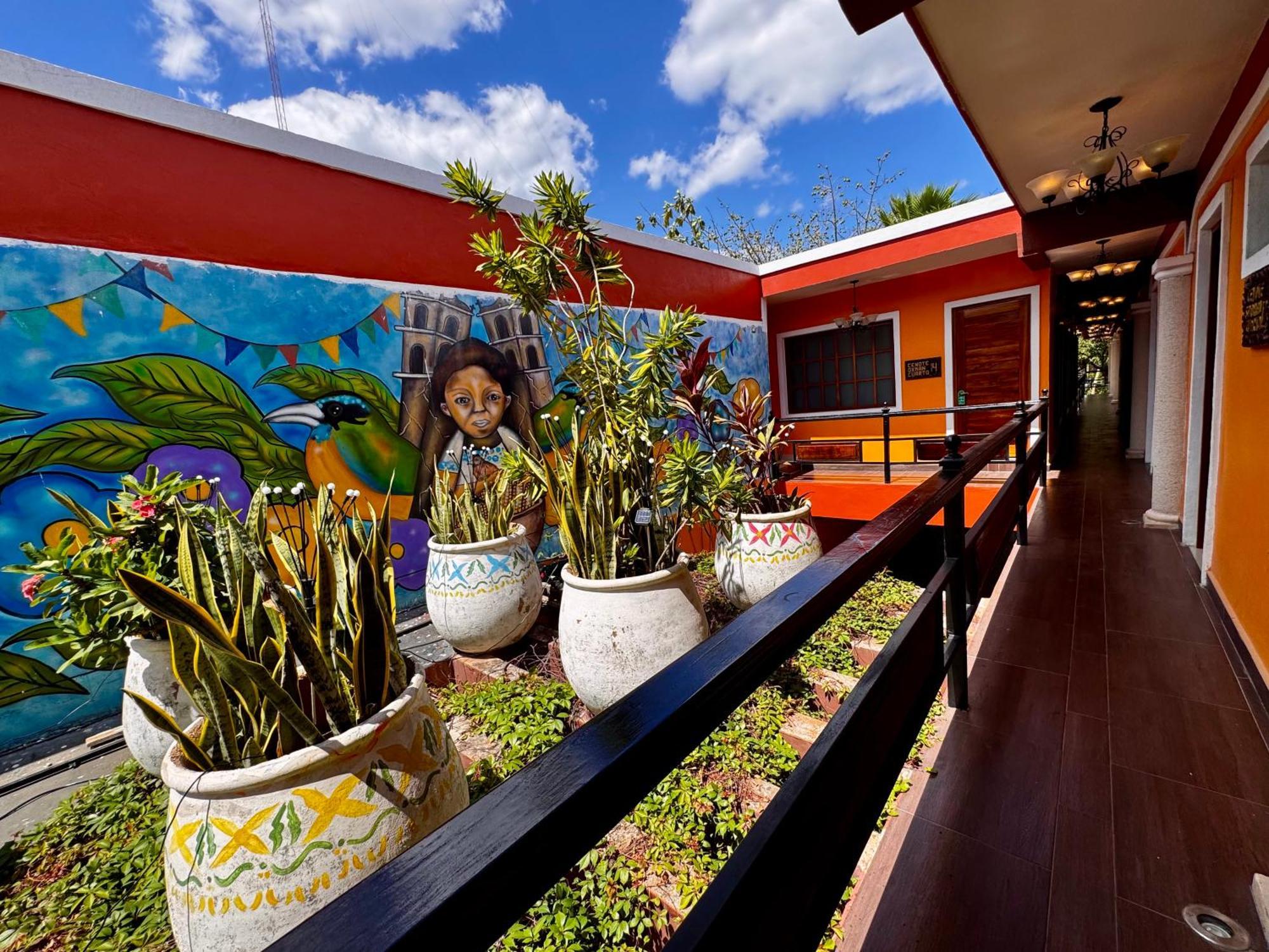 El Zaguan Colonial By Guruhotel Valladolid  Eksteriør billede